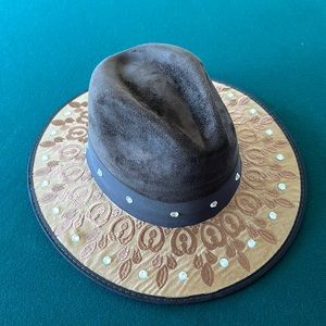 Brown bedazzled cowgirl hat